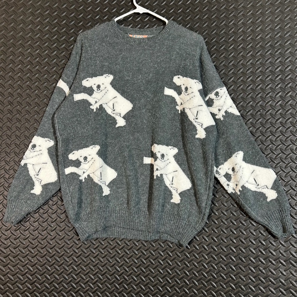 Fuze Gray Koala Print Knit Pullover Crewneck Sweater‎ Women's Size Large